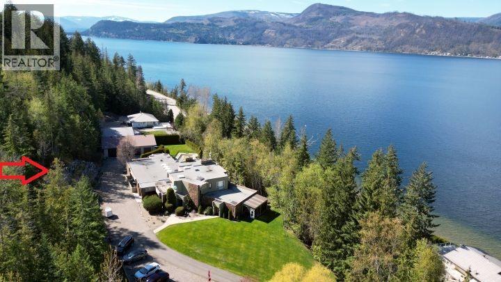 2924 Eagle Bay Road Unit# 1 to 5, blind bay, British Columbia