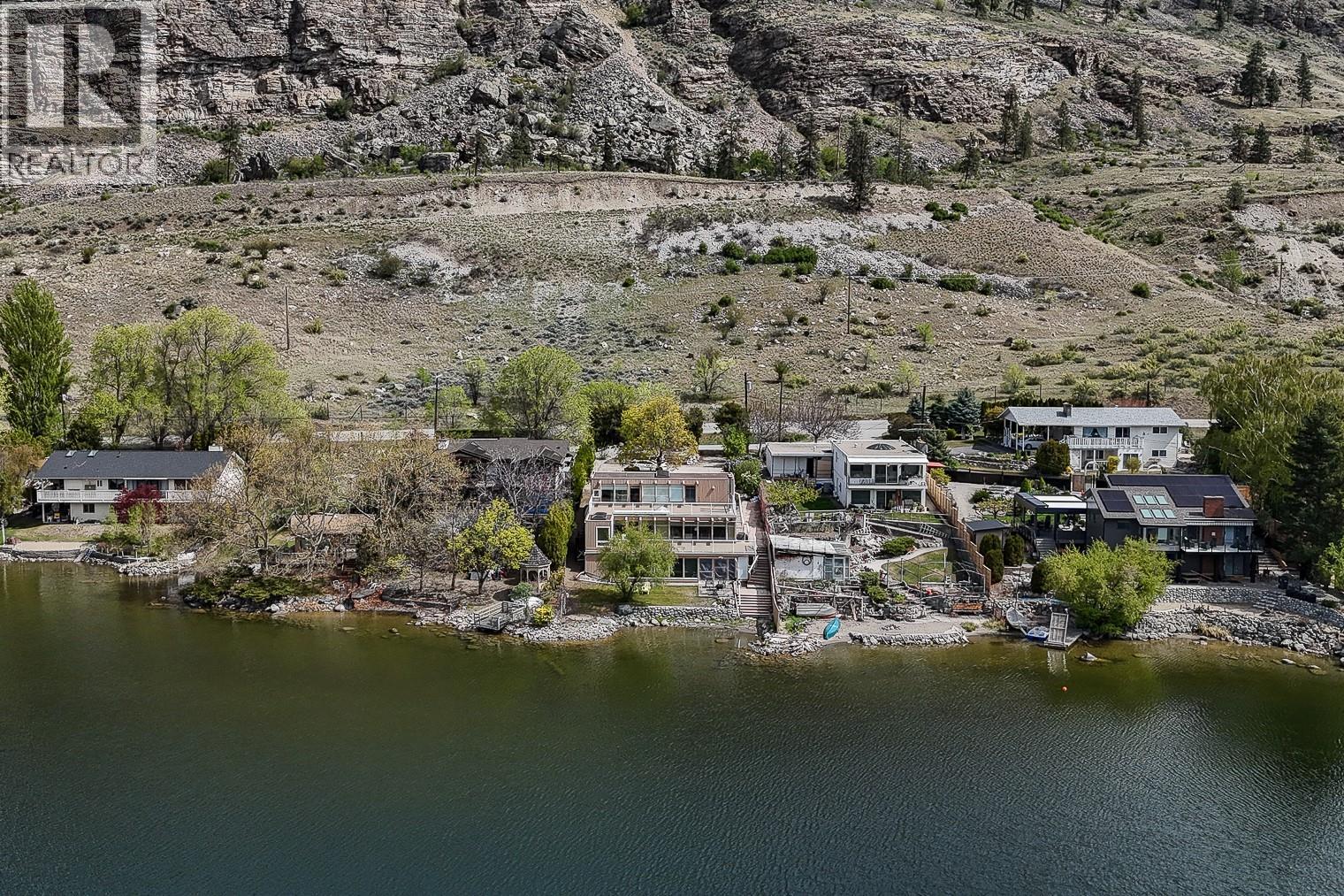 3120 Vaseux Lake Crescent, Okanagan Falls, British Columbia  V0H 1R2 - Photo 5 - 10383243