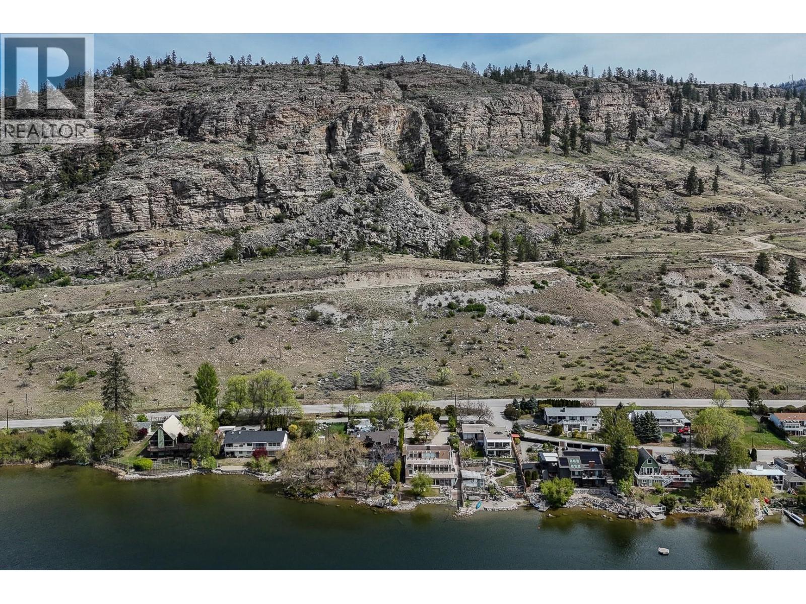 3120 Vaseux Lake Crescent, Okanagan Falls, British Columbia  V0H 1R2 - Photo 6 - 10383243