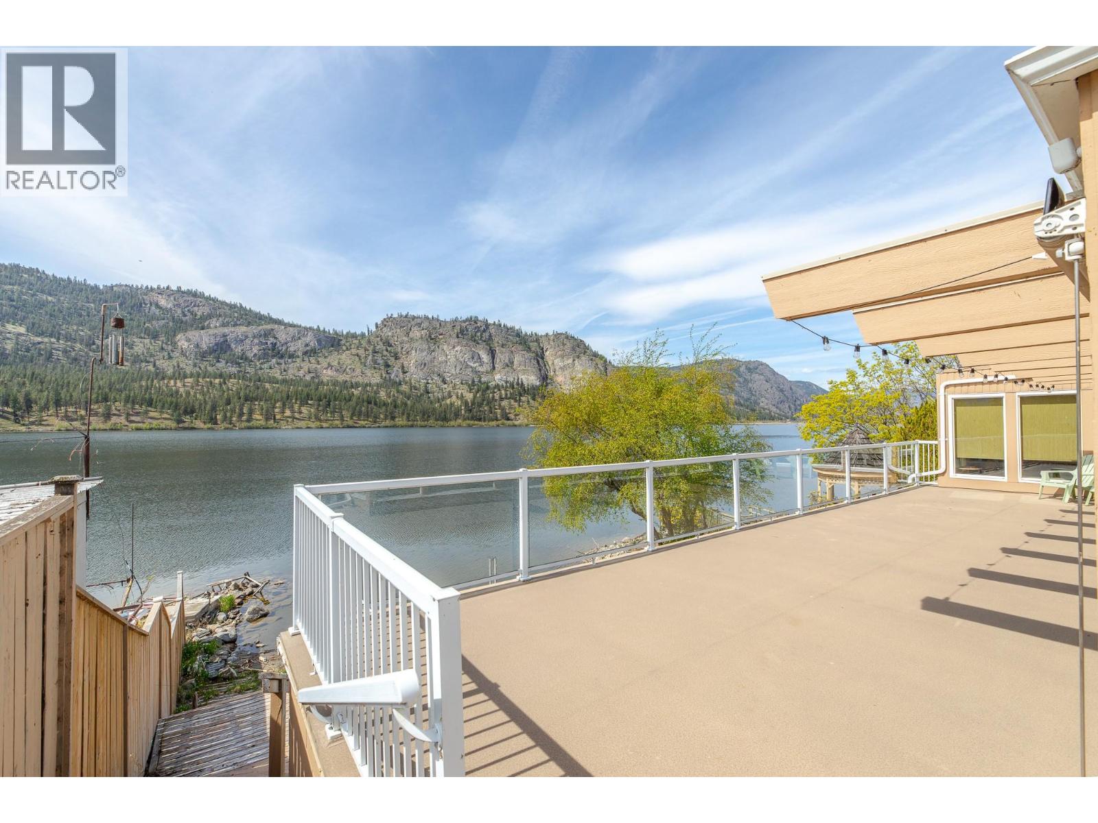 3120 Vaseux Lake Crescent, Okanagan Falls, British Columbia  V0H 1R2 - Photo 8 - 10383243