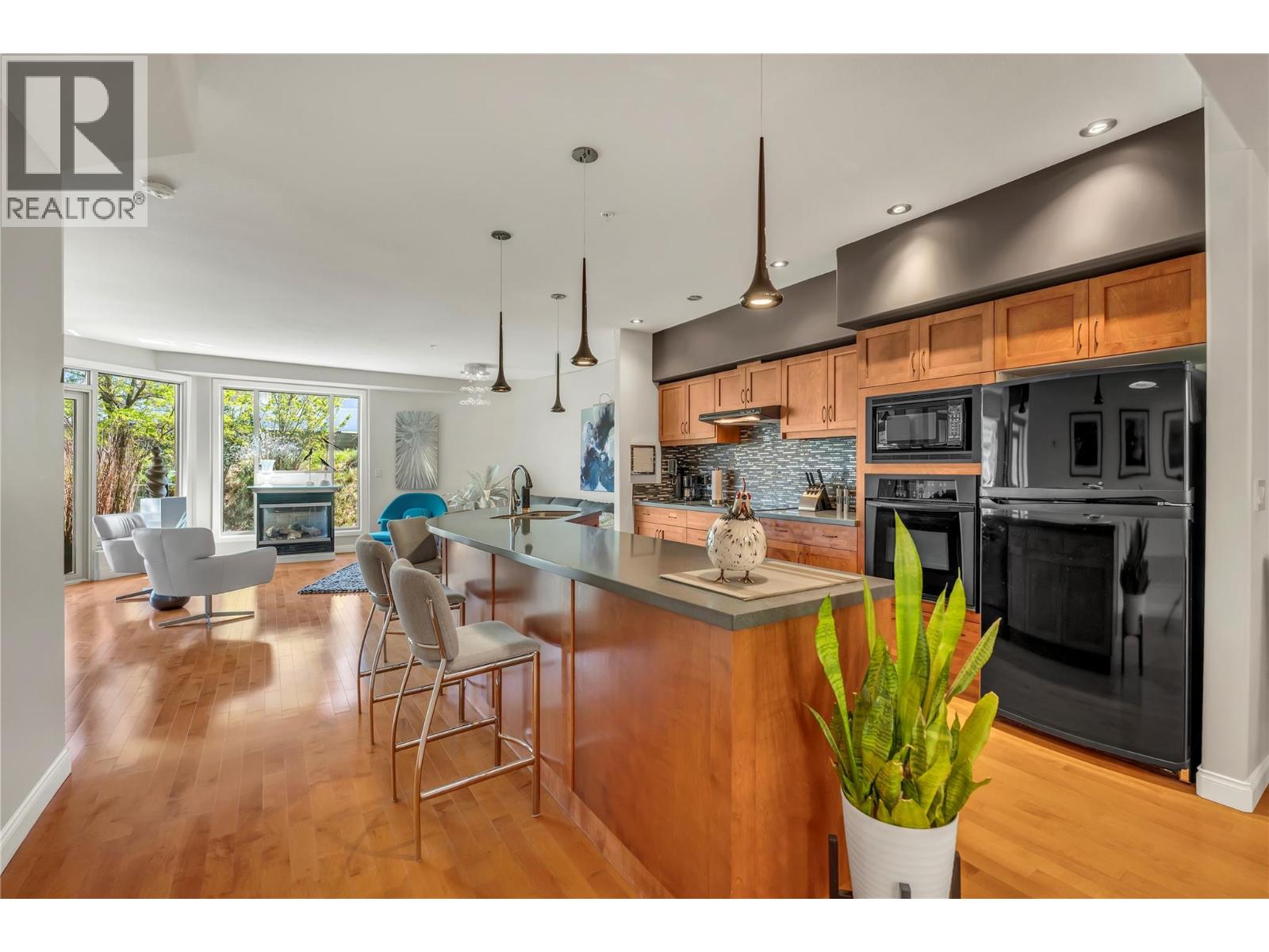 250 Marina Way Unit# 606, Penticton, British Columbia  V2A 1H4 - Photo 11 - 10386526