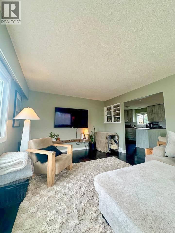 530 Roanoke Avenue, Kelowna, British Columbia  V1Y 7K5 - Photo 13 - 10381576