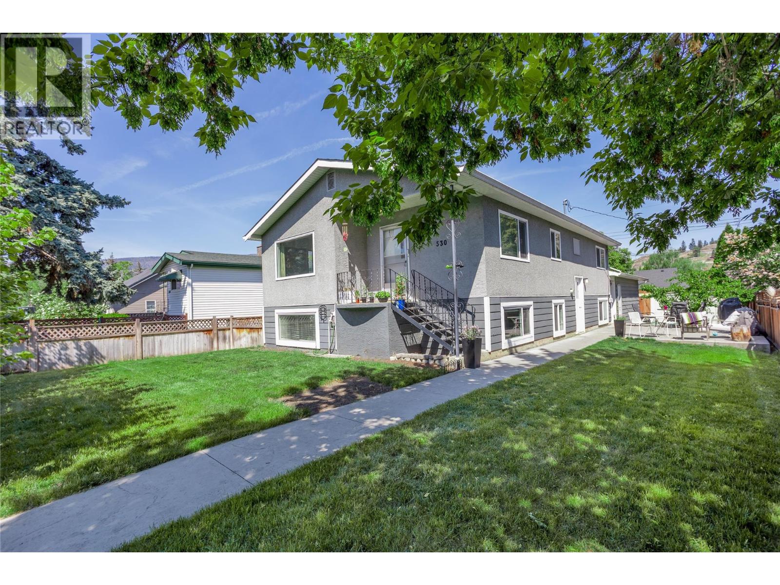 530 Roanoke Avenue, Kelowna, British Columbia  V1Y 7K5 - Photo 2 - 10381576