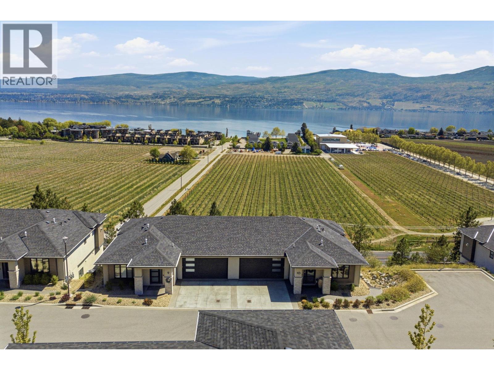 1600 Golden View Drive Unit# 10, west kelowna, British Columbia
