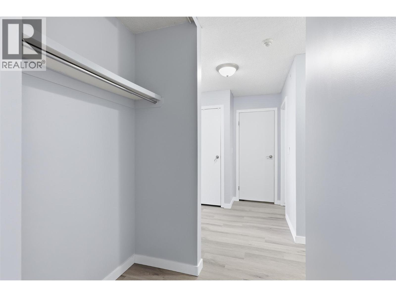 1595 Summit Drive Unit# 22, Kamloops, British Columbia  V2E 1E9 - Photo 17 - 10386877