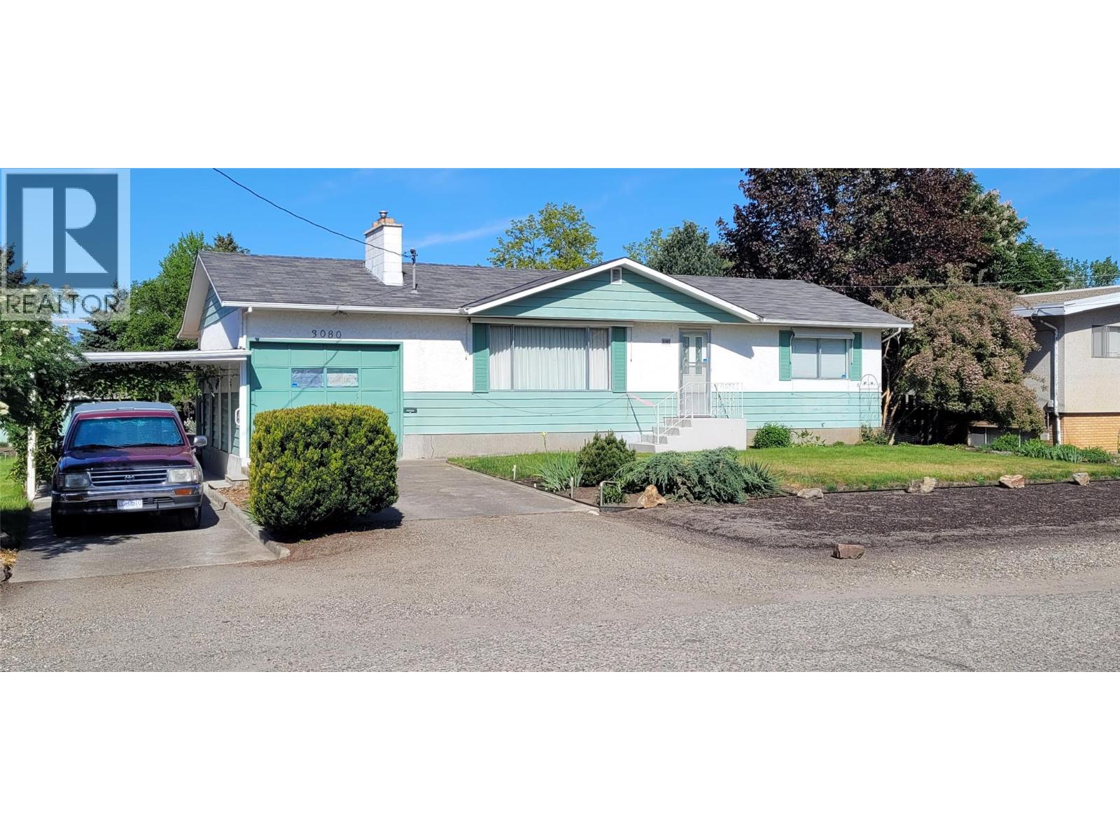 3080 Holland Road, kelowna, British Columbia