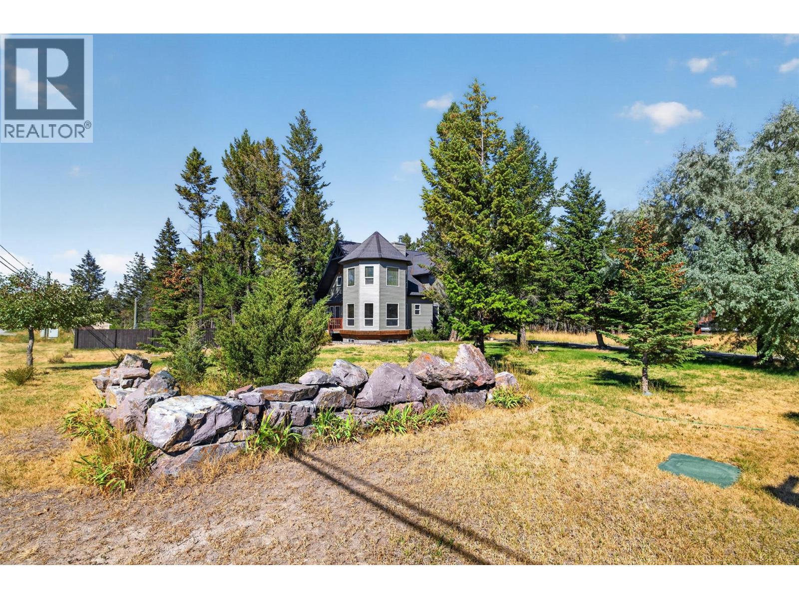 6823 Columbia Ridge Drive, Fairmont Hot Springs, British Columbia  V0B 1L2 - Photo 10 - 10386919