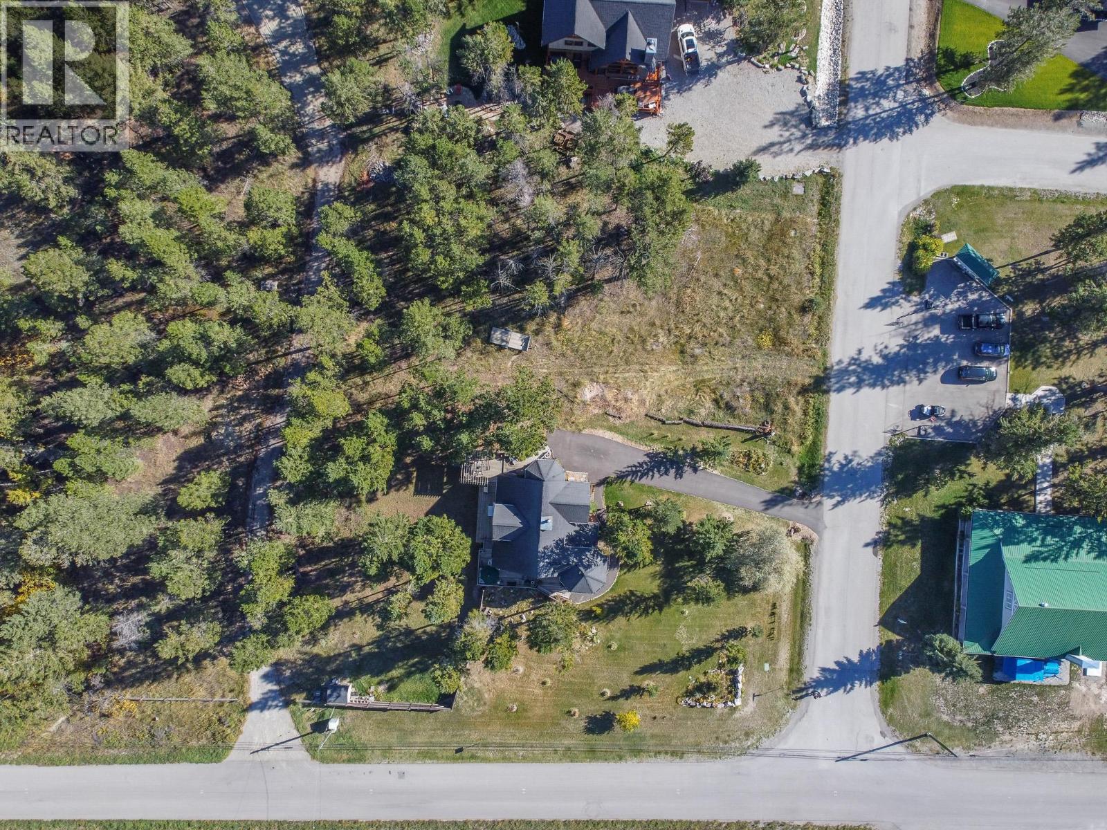 6823 Columbia Ridge Drive, Fairmont Hot Springs, British Columbia  V0B 1L2 - Photo 33 - 10386919