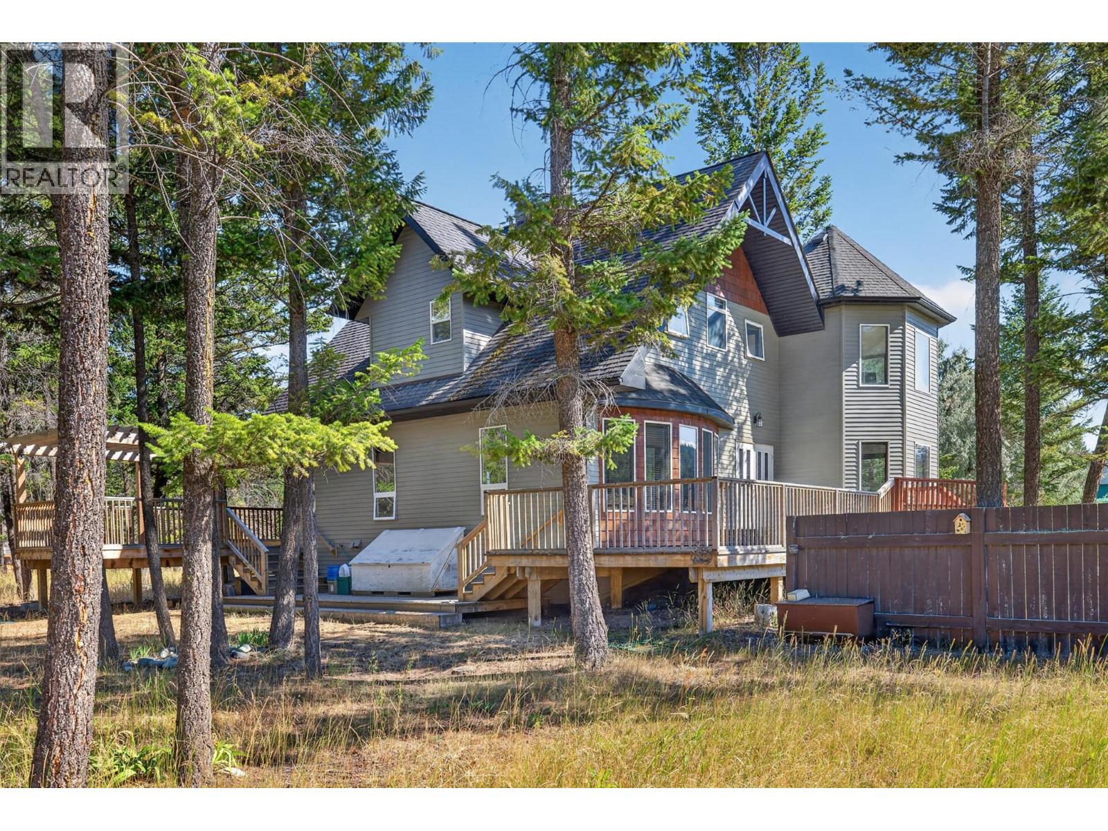 6823 Columbia Ridge Drive, Fairmont Hot Springs, British Columbia  V0B 1L2 - Photo 6 - 10386919