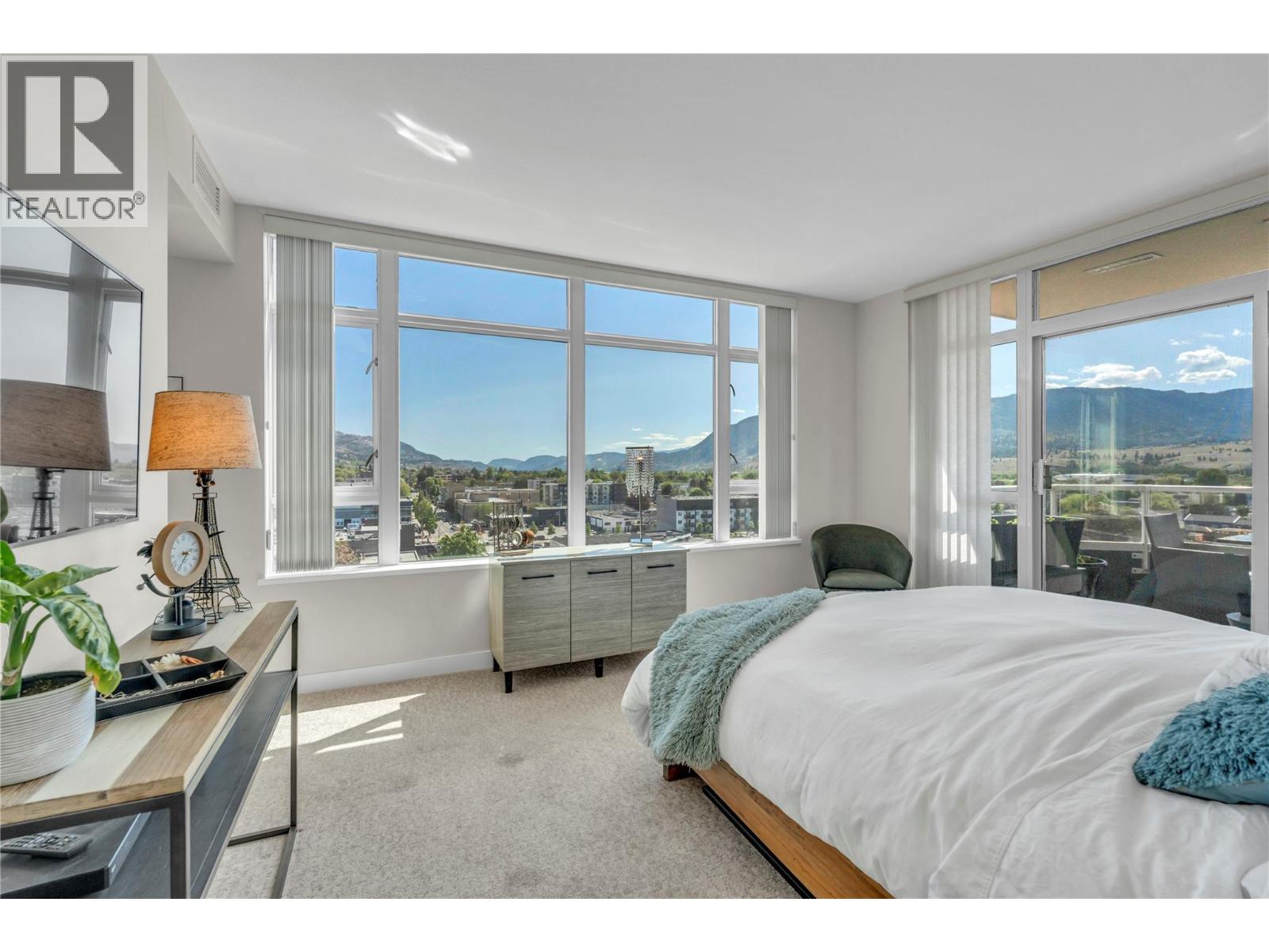 160 Lakeshore Drive Unit# 1006, Penticton, British Columbia  V2A 9C2 - Photo 4 - 10386083