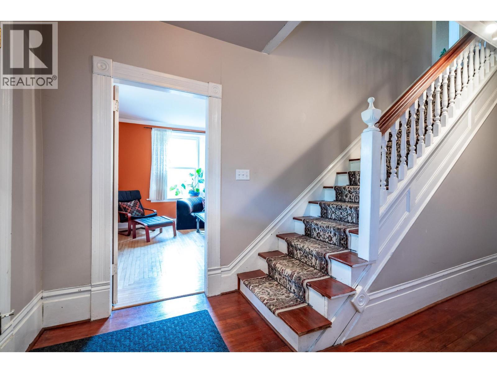 519 Cedar Street, Nelson, British Columbia  V1L 2C2 - Photo 47 - 10382087