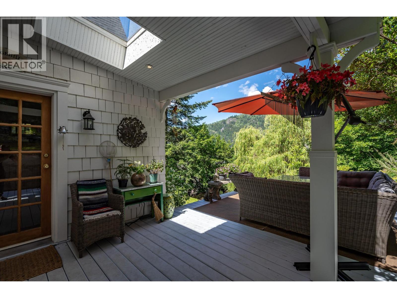 519 Cedar Street, Nelson, British Columbia  V1L 2C2 - Photo 61 - 10382087
