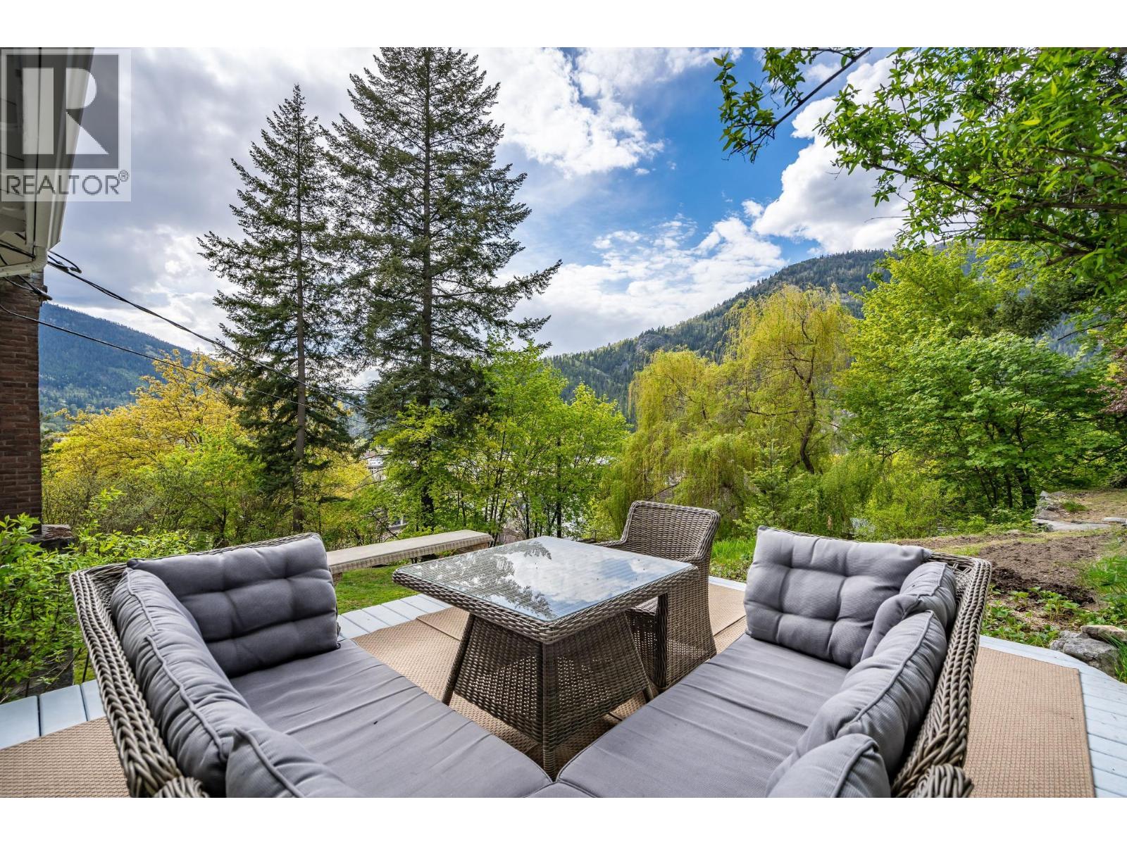 519 Cedar Street, Nelson, British Columbia  V1L 2C2 - Photo 63 - 10382087