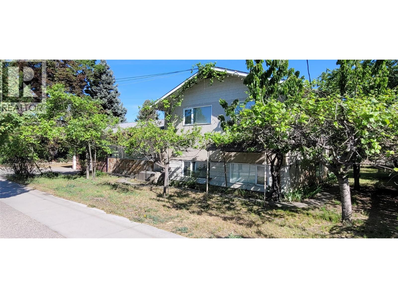 1240 Klo Road, Kelowna, British Columbia  V1V 2V6 - Photo 1 - 10386481