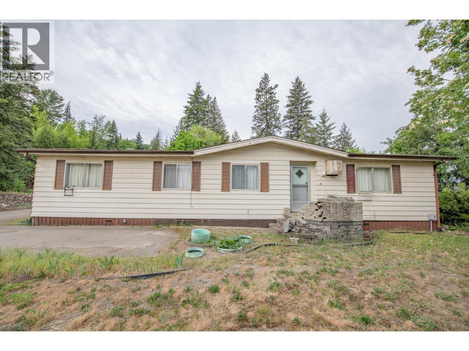 844 Hutley Road Unit# 36, Spallumcheen, British Columbia  V0E 1B7 - Photo 3 - 10386950