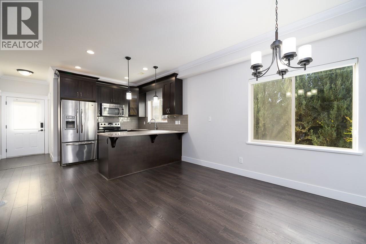 60 Hudsons Bay Trail Unit# 105, Kamloops, British Columbia  V2C 0G4 - Photo 7 - 10386996