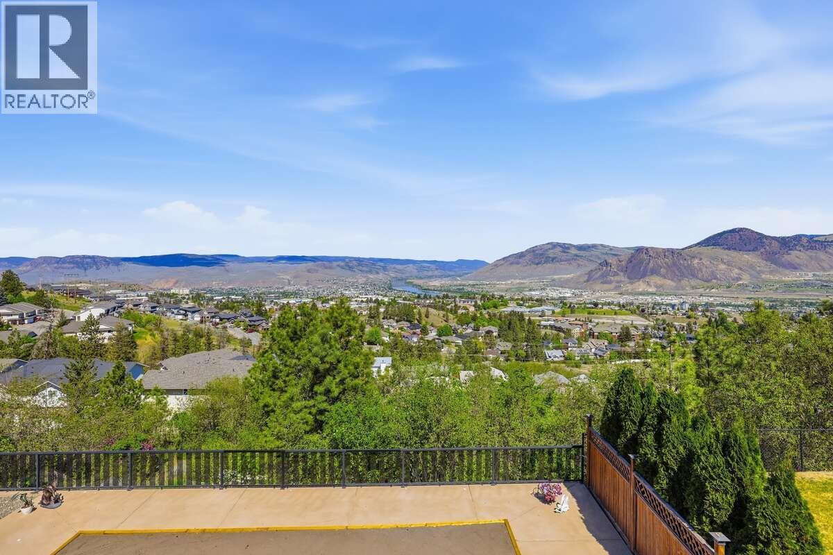 420 Gleneagles Drive, Kamloops, British Columbia  V2E 1Z4 - Photo 10 - 10387013