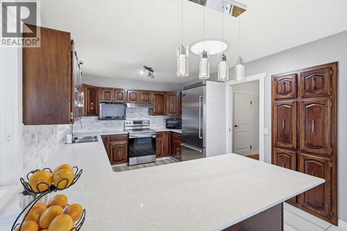 420 Gleneagles Drive, Kamloops, British Columbia  V2E 1Z4 - Photo 12 - 10387013