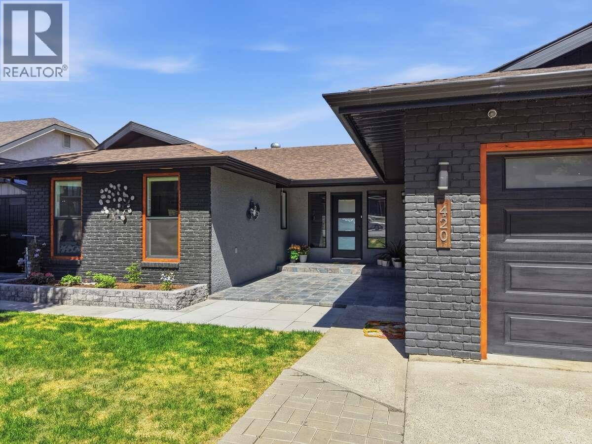 420 Gleneagles Drive, Kamloops, British Columbia  V2E 1Z4 - Photo 2 - 10387013