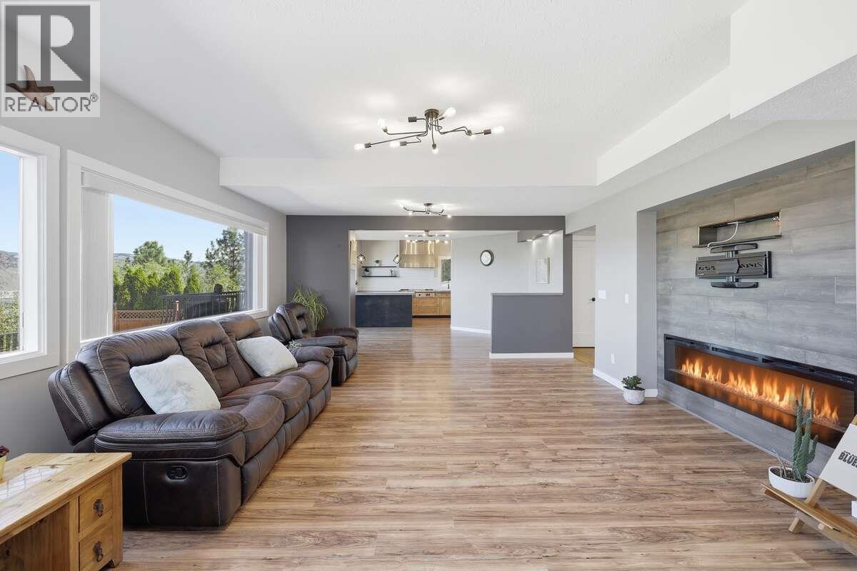420 Gleneagles Drive, Kamloops, British Columbia  V2E 1Z4 - Photo 26 - 10387013