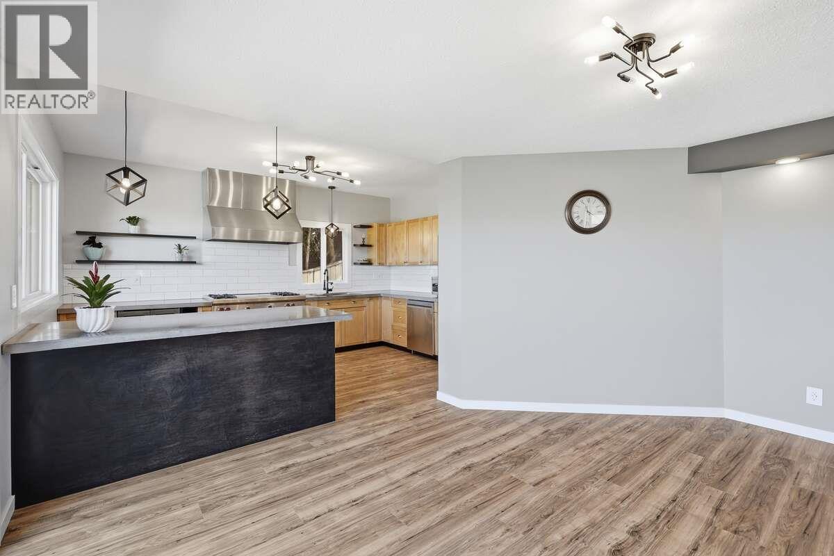 420 Gleneagles Drive, Kamloops, British Columbia  V2E 1Z4 - Photo 29 - 10387013