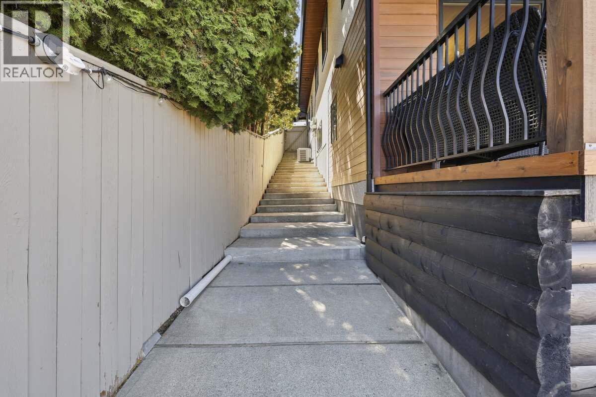 420 Gleneagles Drive, Kamloops, British Columbia  V2E 1Z4 - Photo 42 - 10387013