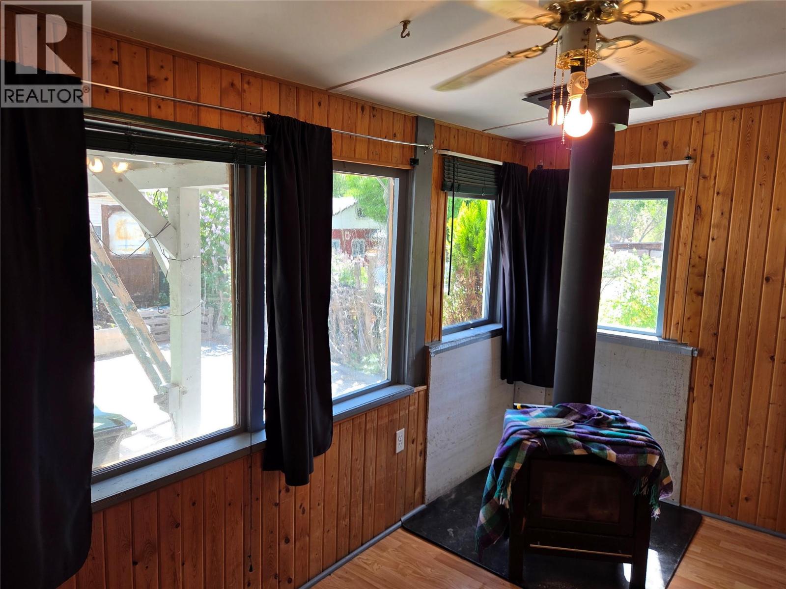 840 Cawston Avenue, Hedley, British Columbia  V0X 1K0 - Photo 15 - 10387030