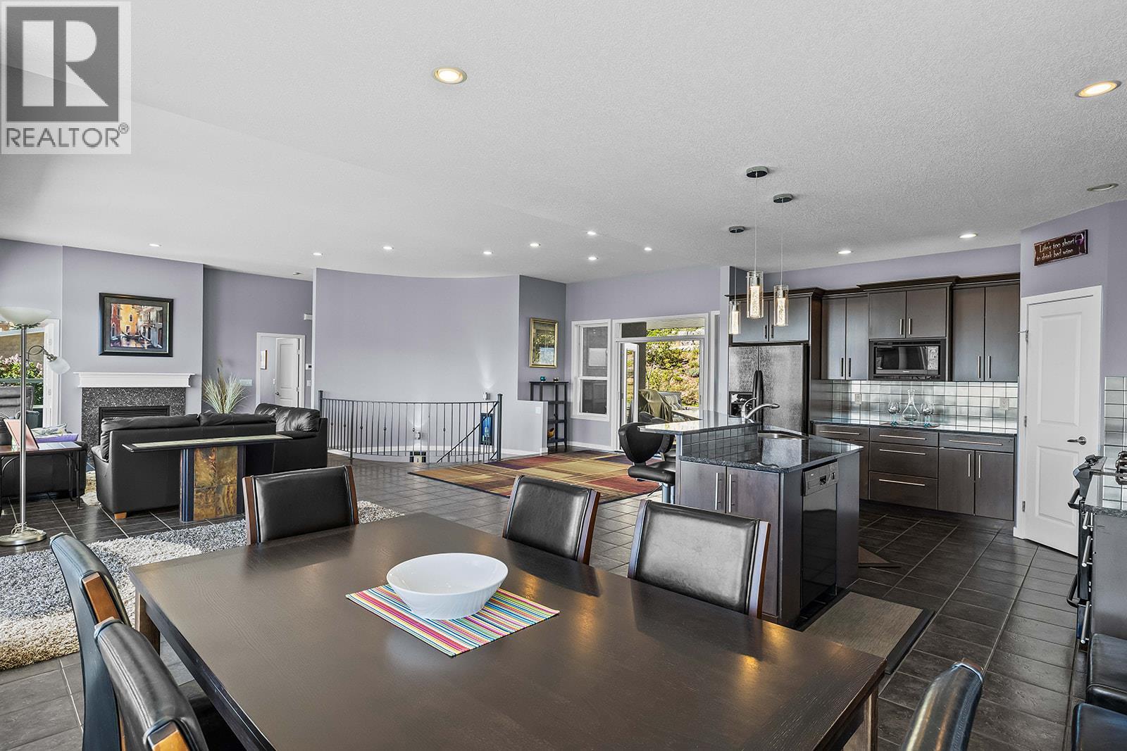 6498 Sherburn Road, Peachland, British Columbia  V0H 1X7 - Photo 19 - 10386925