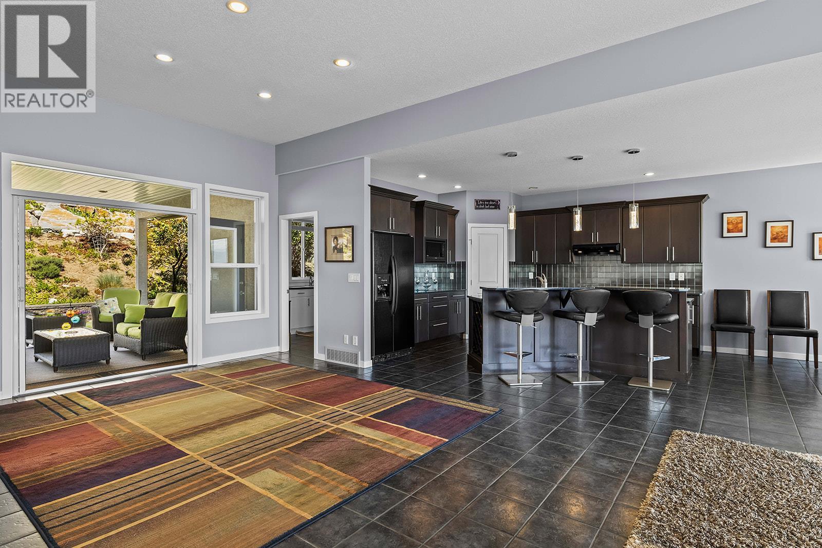 6498 Sherburn Road, Peachland, British Columbia  V0H 1X7 - Photo 33 - 10386925