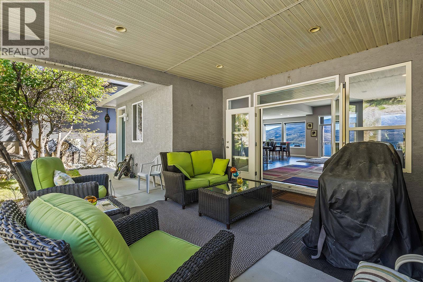 6498 Sherburn Road, Peachland, British Columbia  V0H 1X7 - Photo 35 - 10386925