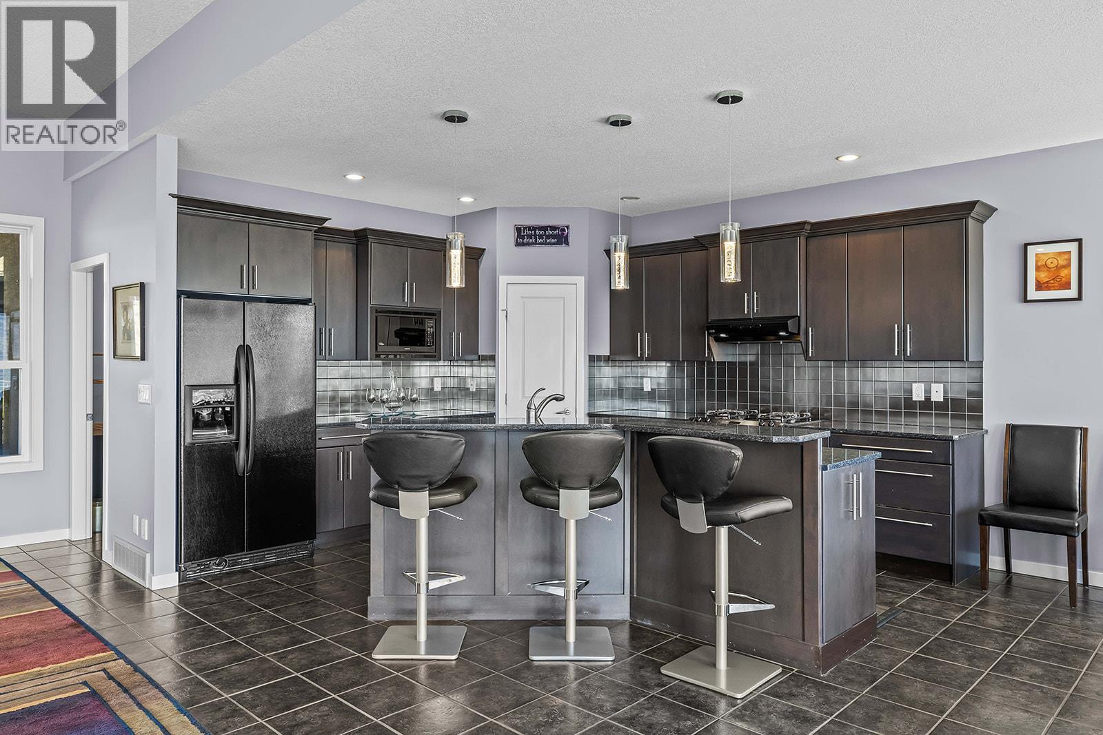 6498 Sherburn Road, Peachland, British Columbia  V0H 1X7 - Photo 4 - 10386925