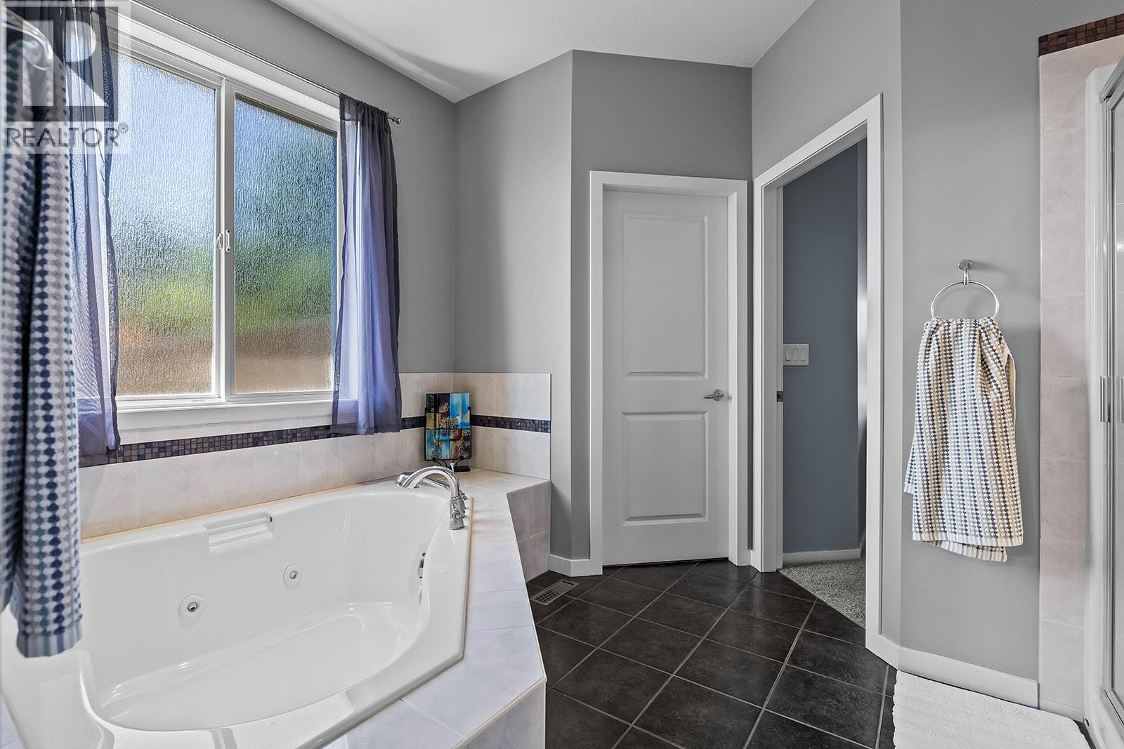 6498 Sherburn Road, Peachland, British Columbia  V0H 1X7 - Photo 45 - 10386925
