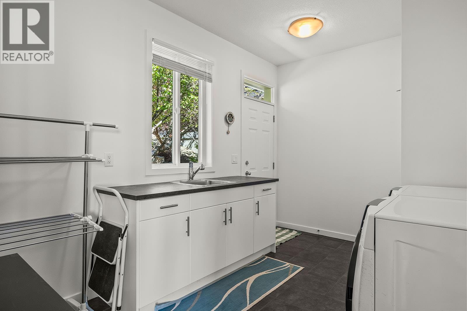 6498 Sherburn Road, Peachland, British Columbia  V0H 1X7 - Photo 47 - 10386925