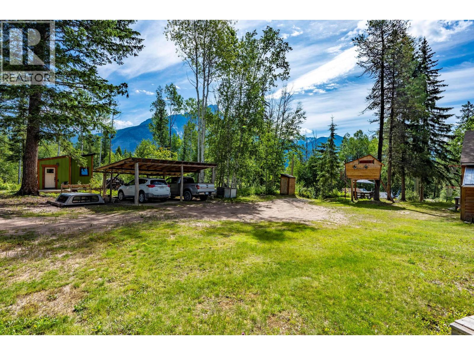 2487 Seward Rd, Golden, British Columbia  V0A 1H1 - Photo 61 - 10385861