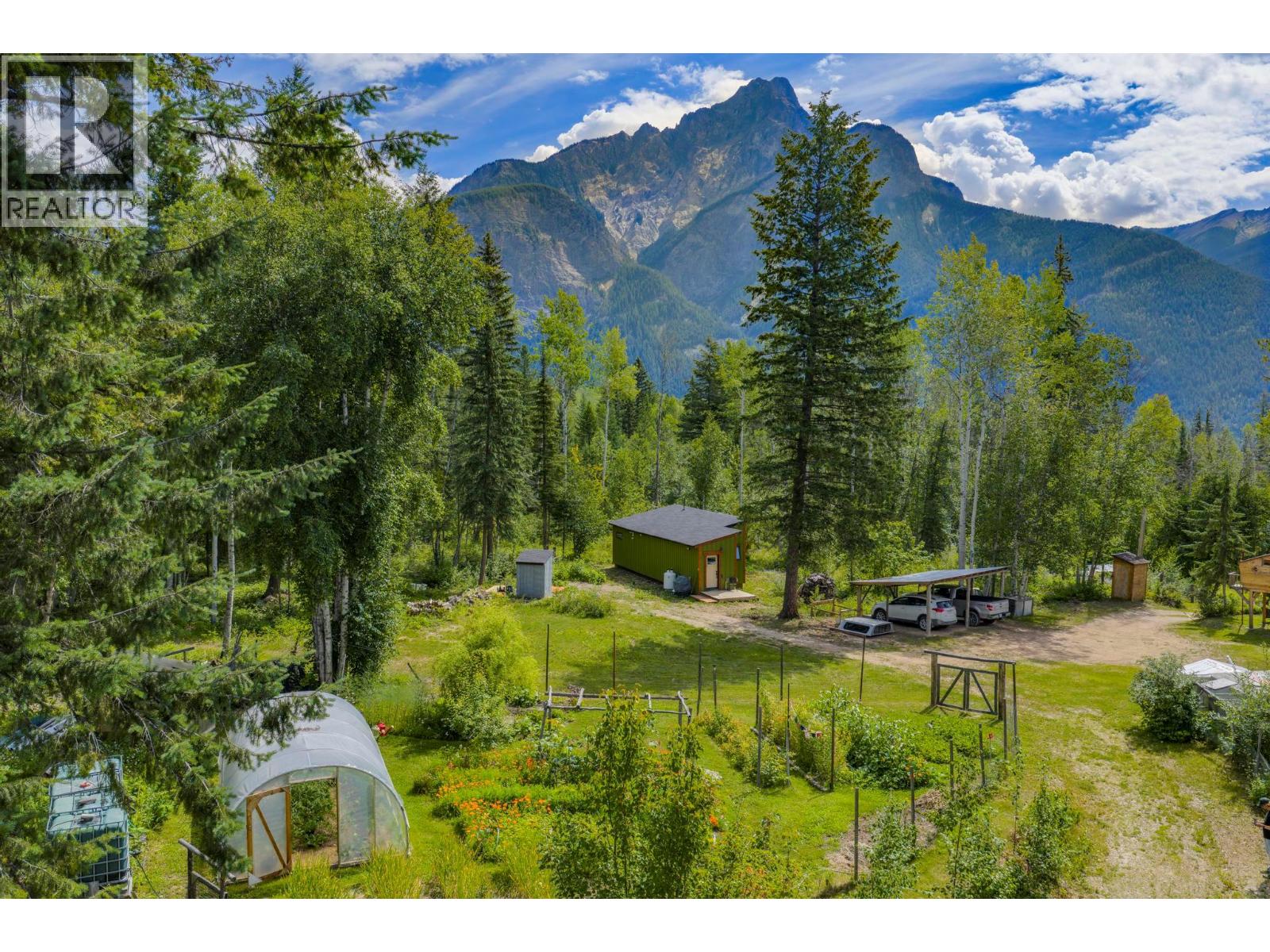 2487 Seward Rd, Golden, British Columbia  V0A 1H1 - Photo 62 - 10385861