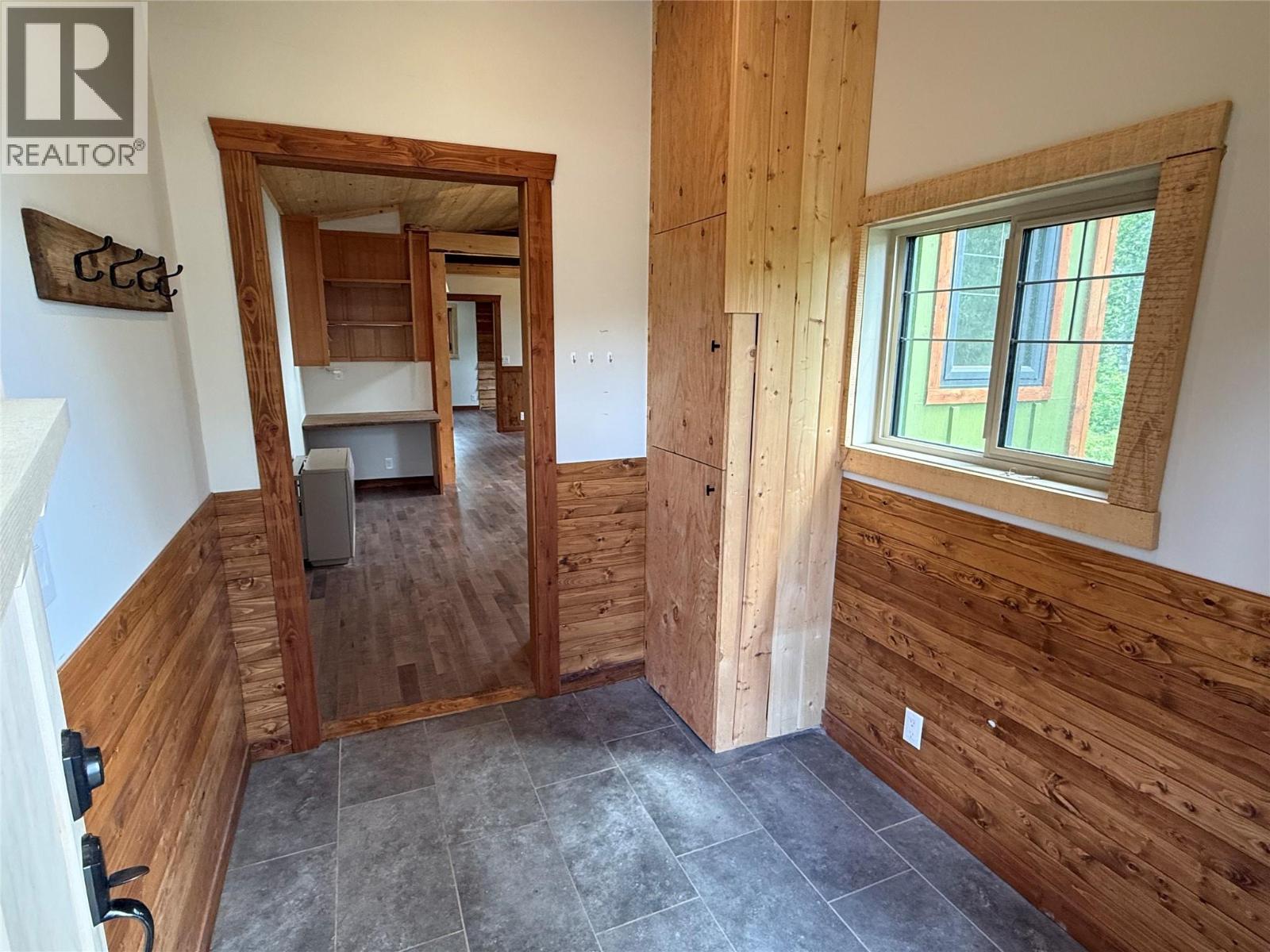 2487 Seward Rd, Golden, British Columbia  V0A 1H1 - Photo 64 - 10385861