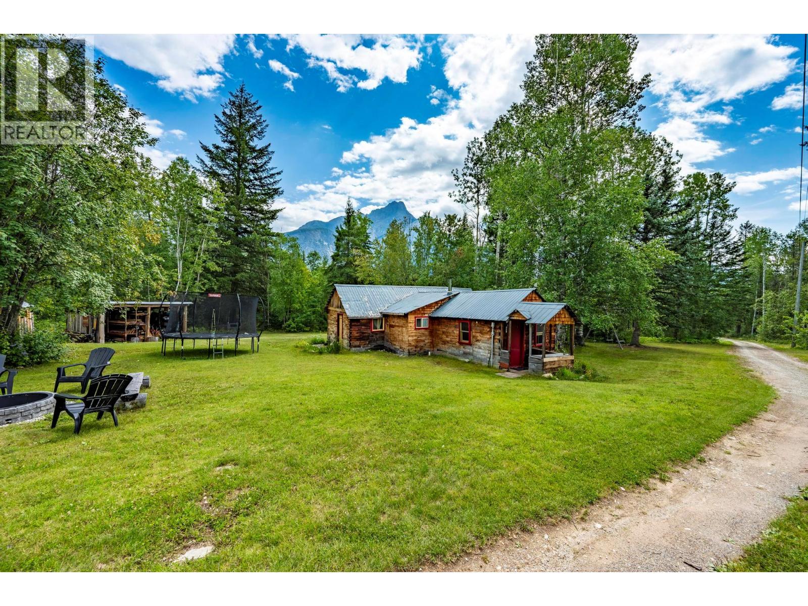 2487 Seward Rd, Golden, British Columbia  V0A 1H1 - Photo 72 - 10385861