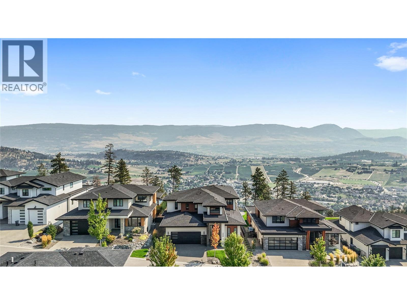 258 Summer Wood Drive, Kelowna, British Columbia  V1V 0C9 - Photo 3 - 10386831