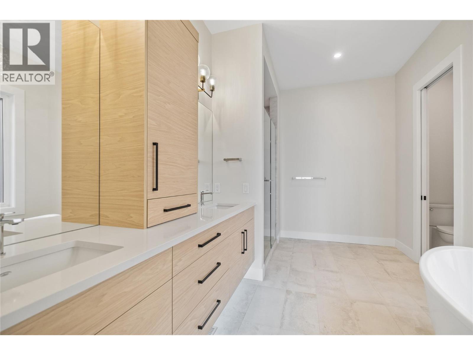 258 Summer Wood Drive, Kelowna, British Columbia  V1V 0C9 - Photo 40 - 10386831