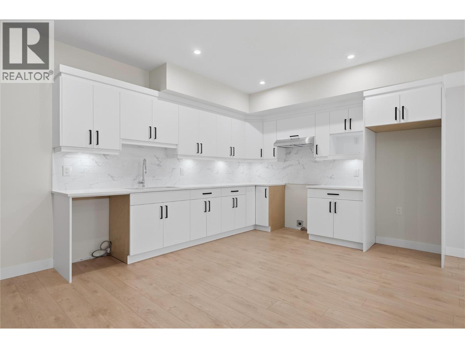 258 Summer Wood Drive, Kelowna, British Columbia  V1V 0C9 - Photo 75 - 10386831