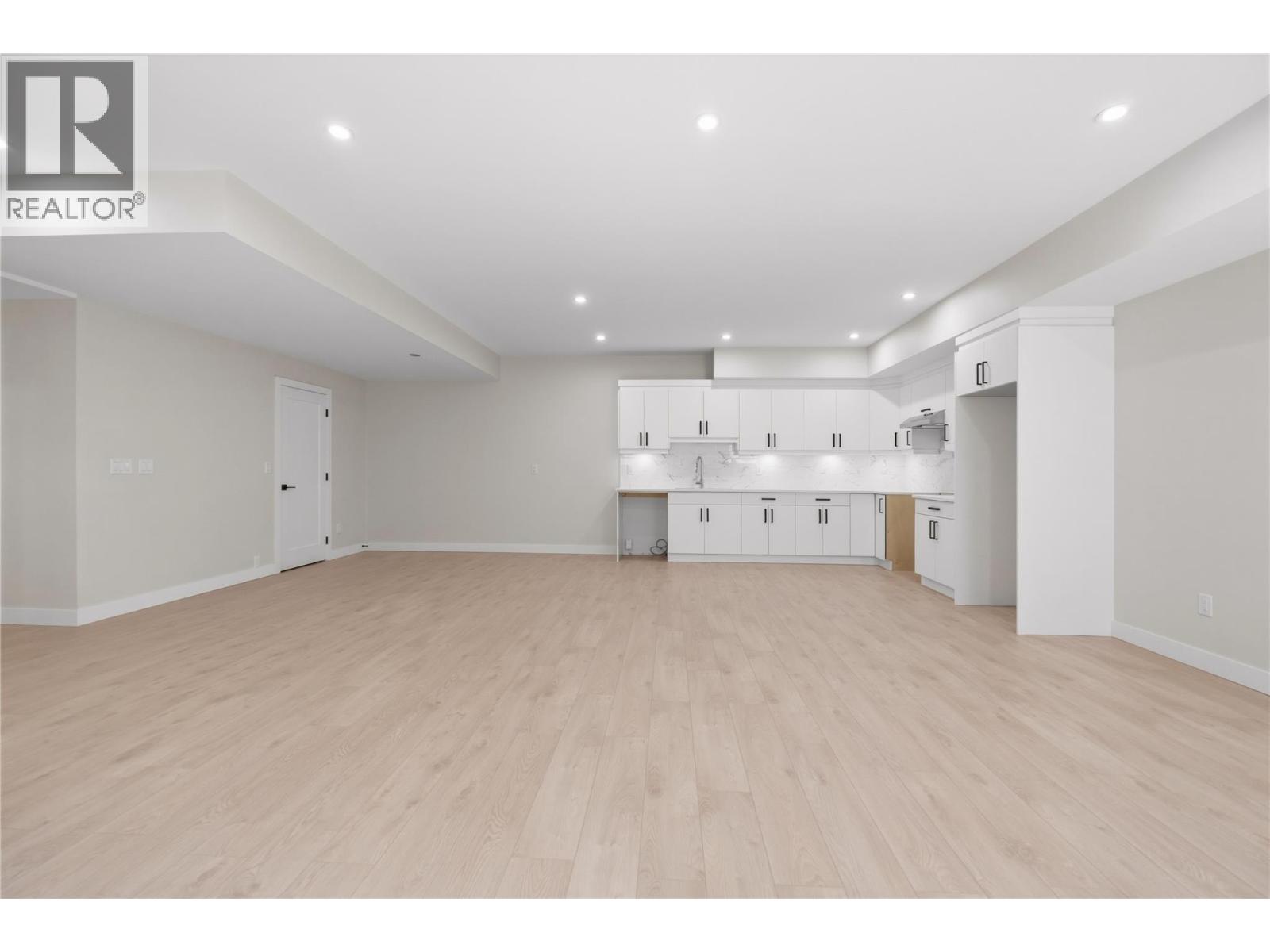 258 Summer Wood Drive, Kelowna, British Columbia  V1V 0C9 - Photo 77 - 10386831