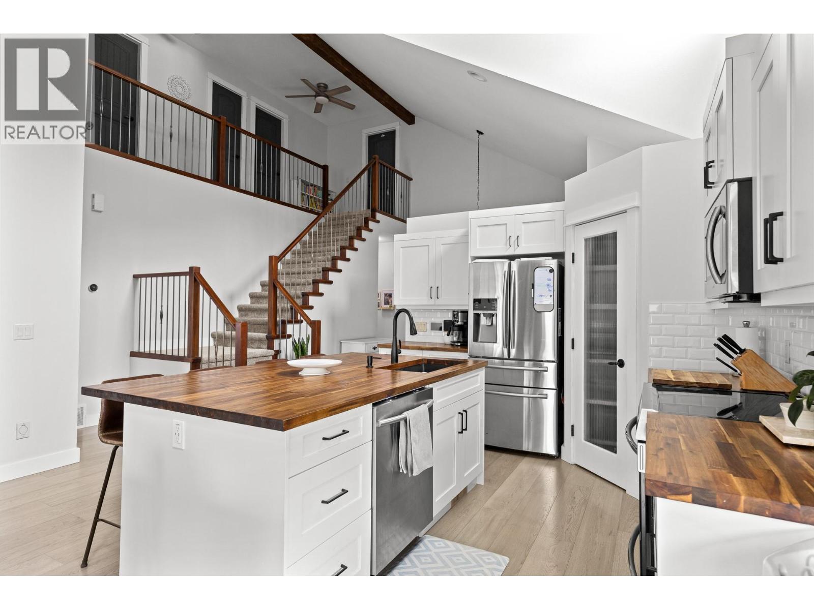 2079 Shelby Crescent, West Kelowna, British Columbia  V4T 3A9 - Photo 7 - 10387016