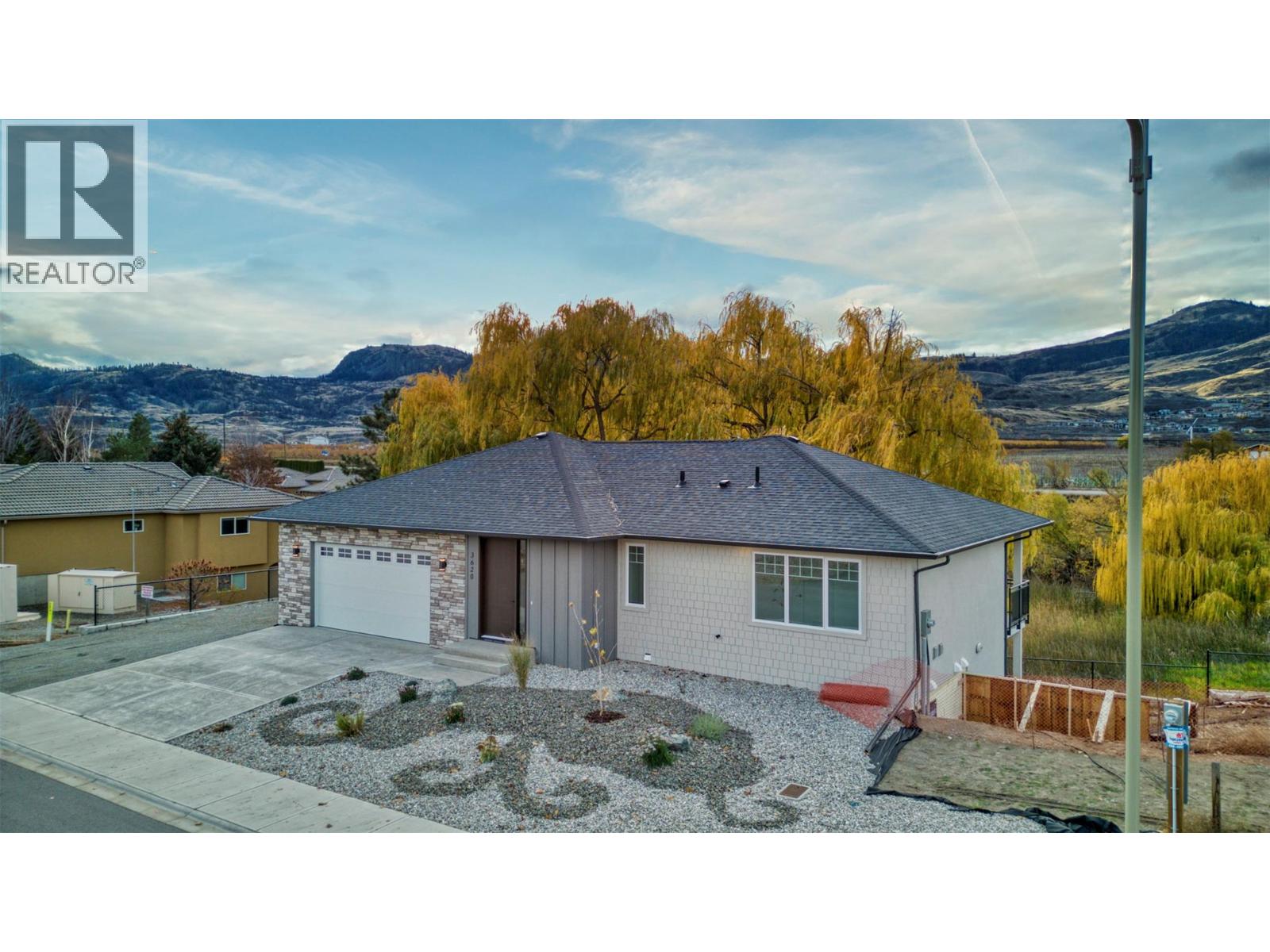 3620 Lobelia Drive, Osoyoos, British Columbia  V0H 1V1 - Photo 1 - 10386998