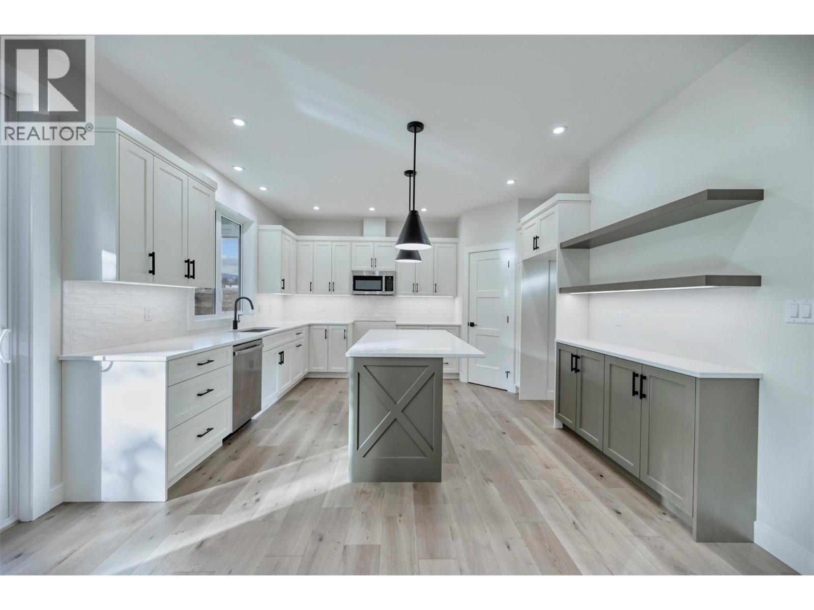 3620 Lobelia Drive, Osoyoos, British Columbia  V0H 1V1 - Photo 7 - 10386998