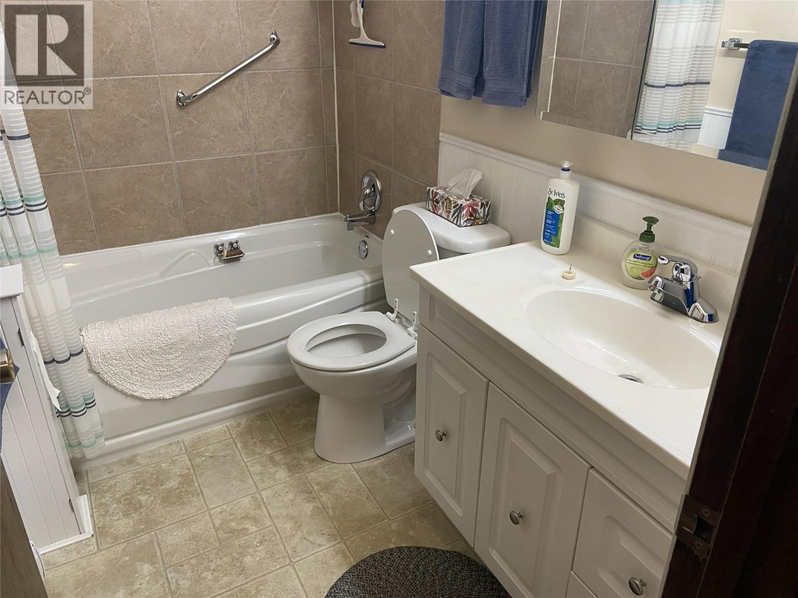 7372 Donaldson Drive, Grand Forks, British Columbia  V0H 1H0 - Photo 12 - 10386964