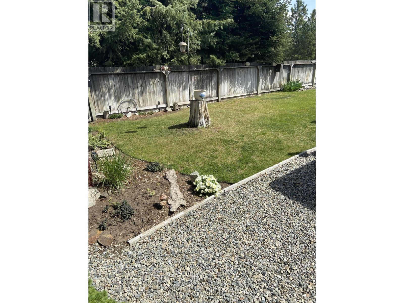 7372 Donaldson Drive, Grand Forks, British Columbia  V0H 1H0 - Photo 27 - 10386964