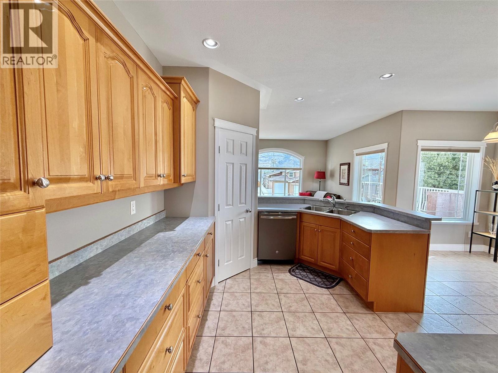 18 Magnolia Place, Osoyoos, British Columbia  V0H 1V1 - Photo 31 - 10386669