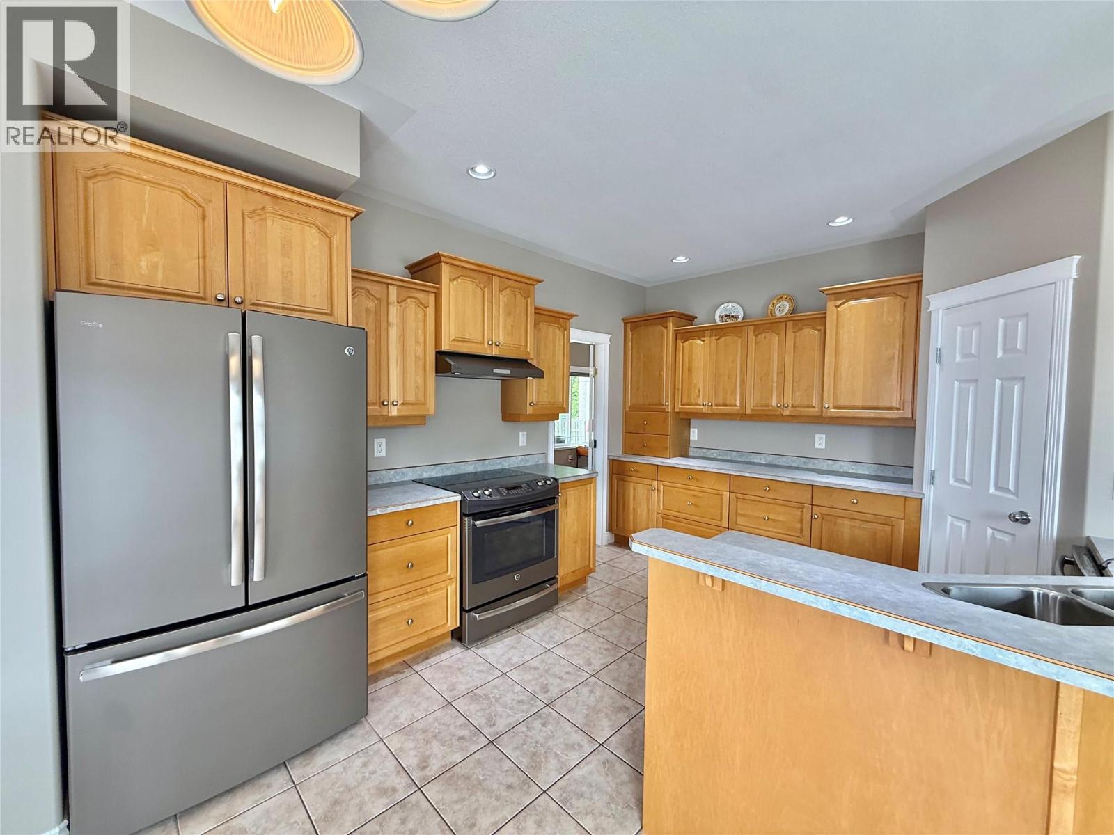 18 Magnolia Place, Osoyoos, British Columbia  V0H 1V1 - Photo 41 - 10386669