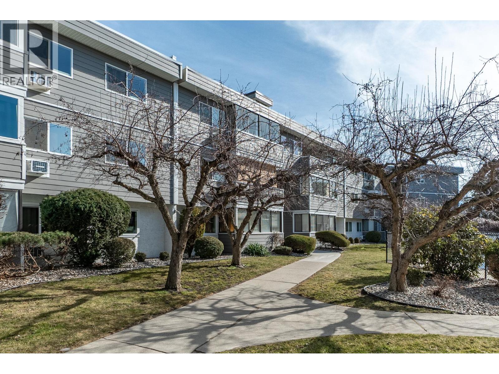 445 All Star Court Unit# 302 Lot# 35, kelowna, British Columbia