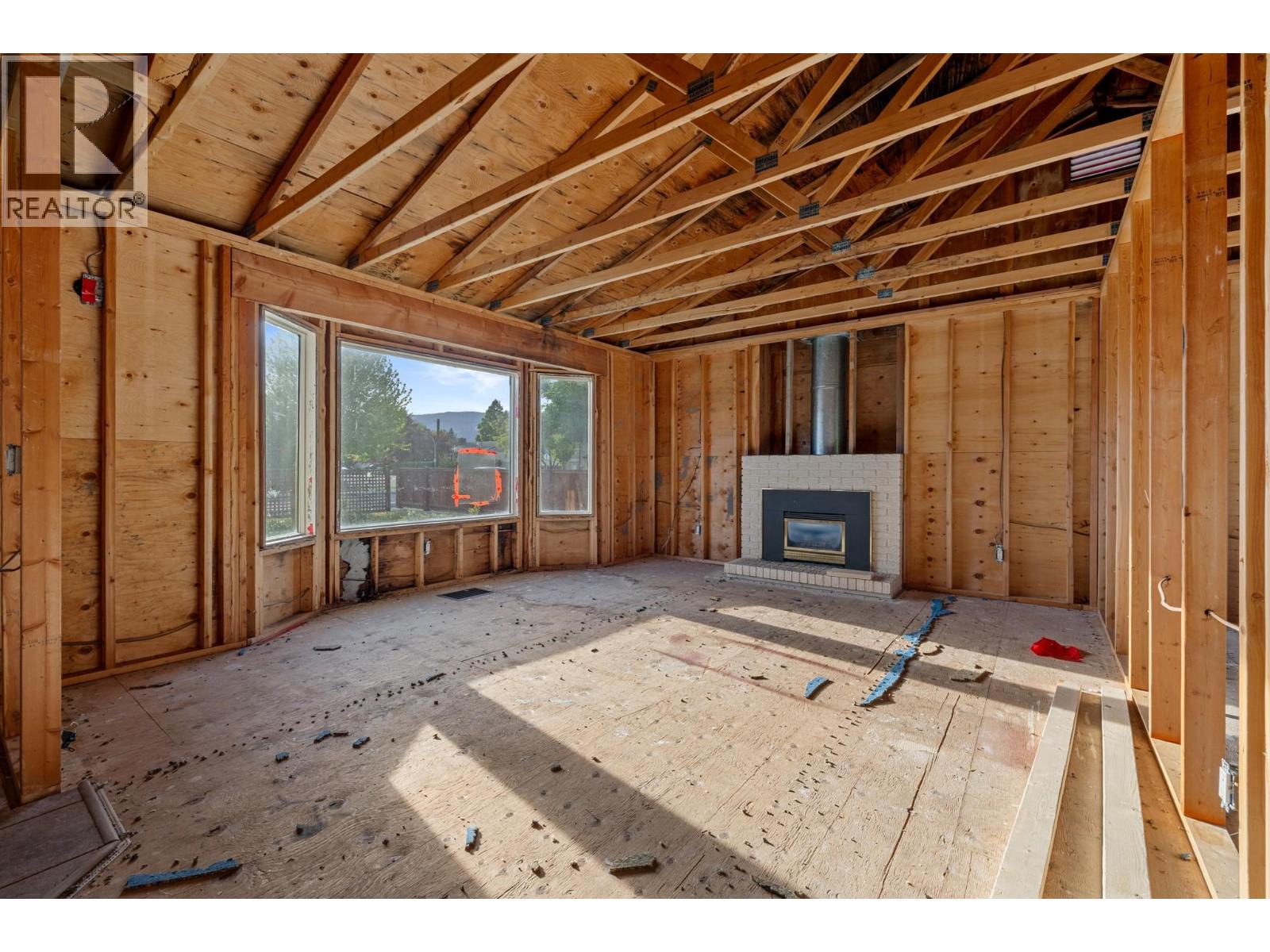 2429 Ethel Street, Kelowna, British Columbia  V1Y 3A4 - Photo 12 - 10385023